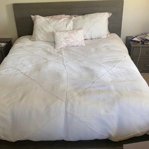 Urban outfitters queen duvet comforter